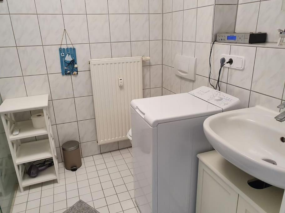 Ferienwohnung Direkt Am Kurpark Mit Gradierwerk Solestadt Bad Dürrenberg エクステリア 写真